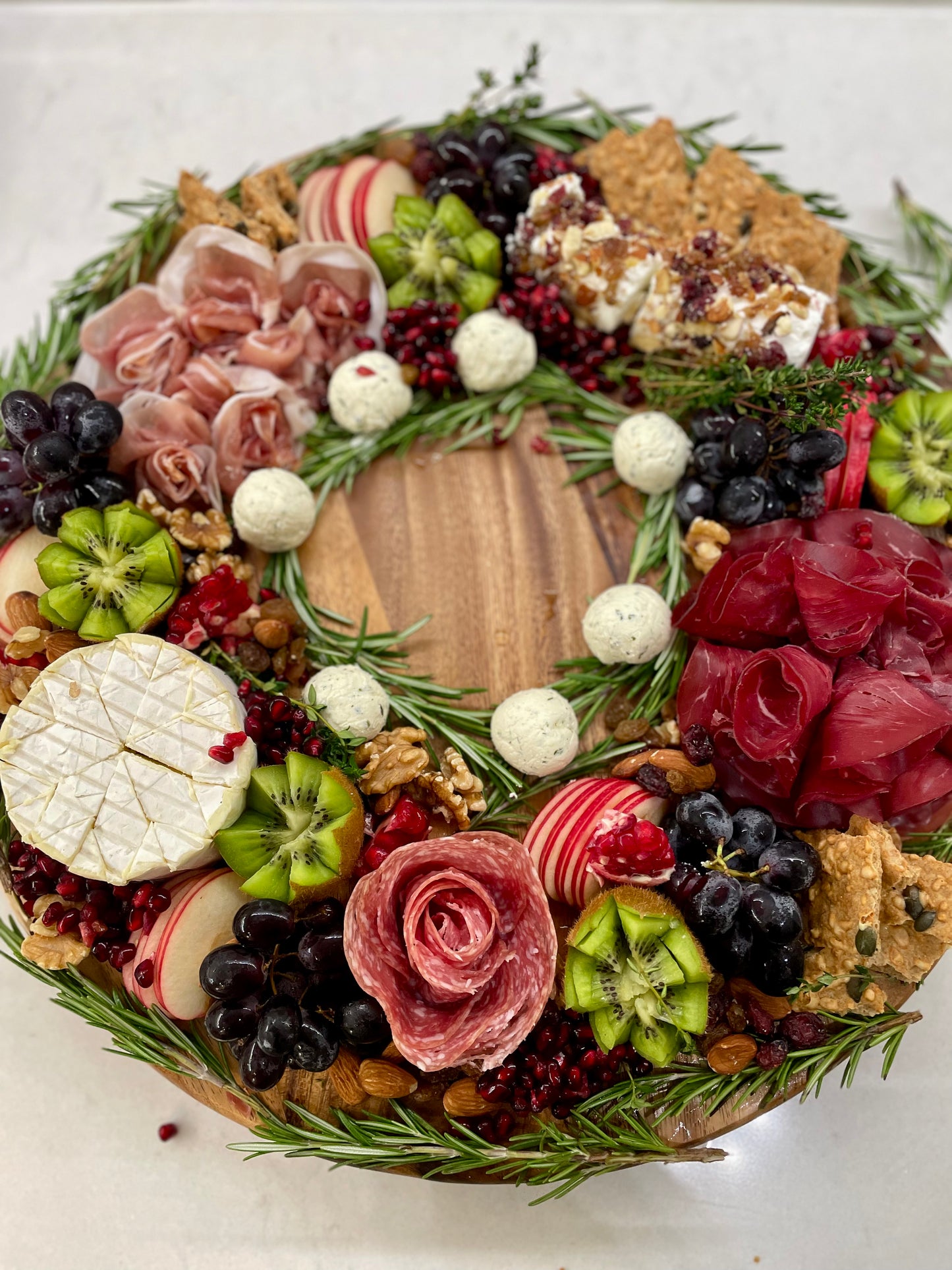 The Délice Noël Wreath