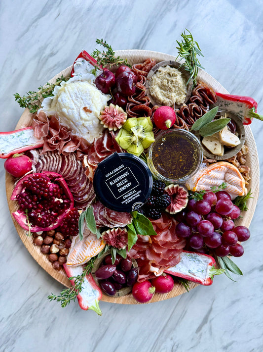Mediterranean Breeze (with bread and dip board) - Serves 4 as main & 5-8 before/after main